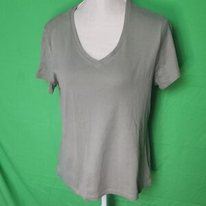 Croft & Barrow Essential V-Neck Tee - Olive Green -Large